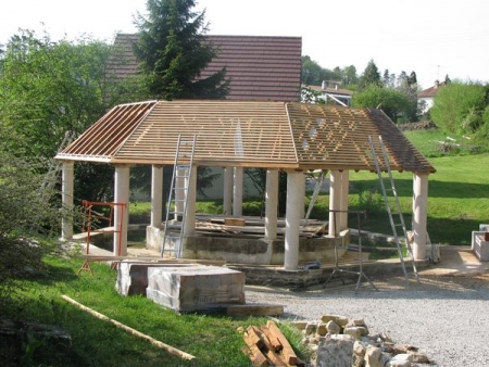 Torpes-lavoir 1 dans le bourg