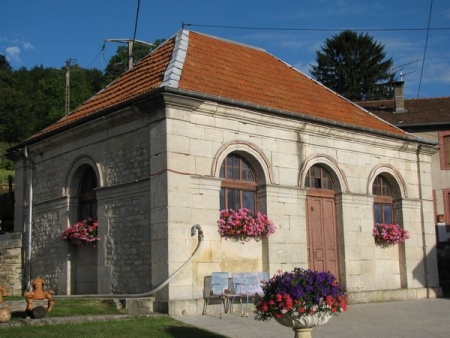 Sivry la Perche-lavoir 1