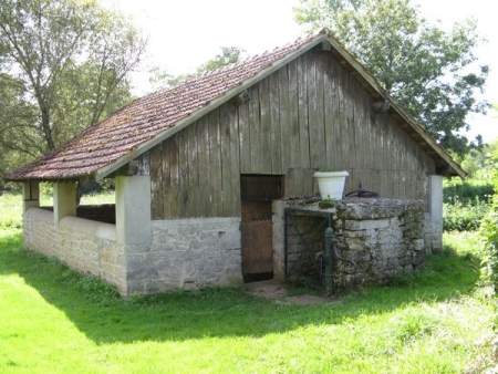 Crux la Ville-lavoir 5 dans hameau Marmantray