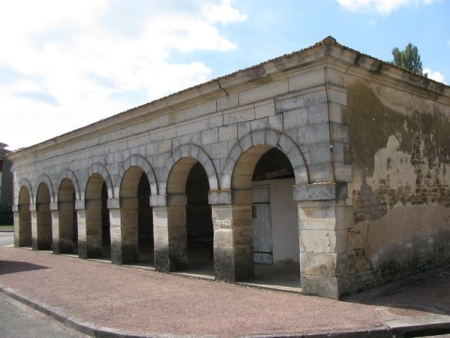 Pressigny-lavoir 2