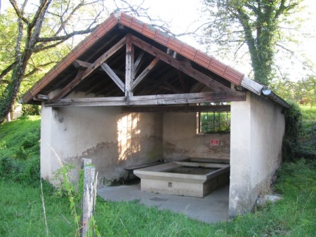 Perrigny-lavoir 2