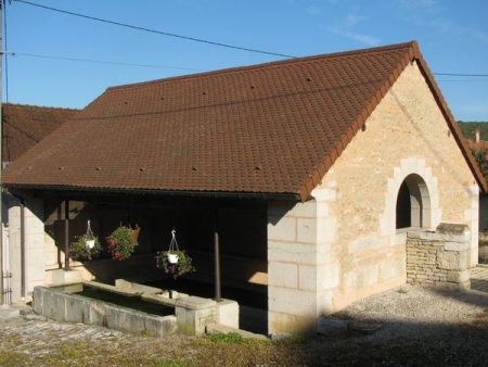 Saulles-lavoir 1