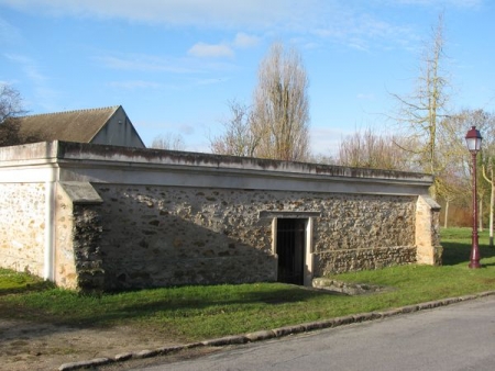 Bernay Vilbert-lavoir 1 dans le bourg