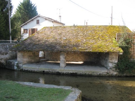 Cély-lavoir 3