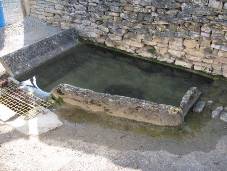 Bonnay-lavoir 2 dans le bourg