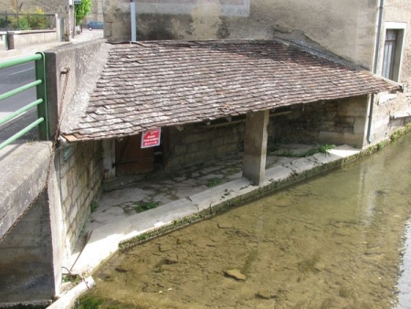Aignay le Duc-lavoir 1