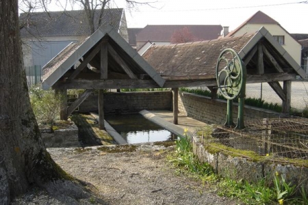 Etourvy-lavoir 2