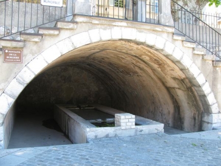 Barjols-lavoir 3