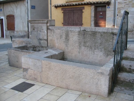 Brignoles-lavoir 2