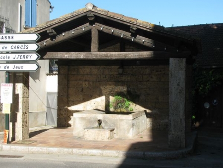Carcés-lavoir 7