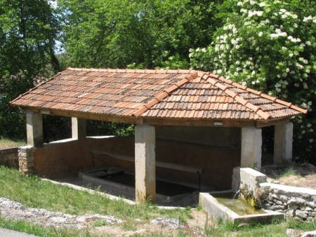 Saint Julien-lavoir 1 dans hameau L'Eclou