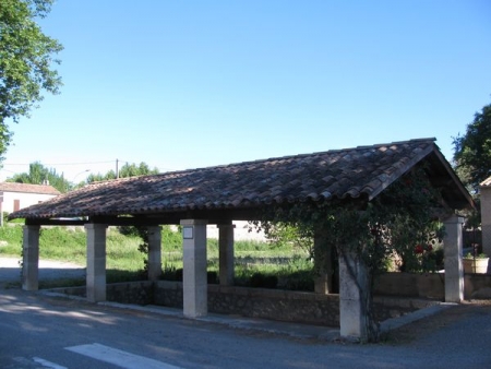 Vinon sur Verdon-lavoir 3