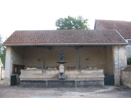 Giey sur Aujon-lavoir 1