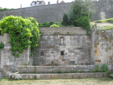 Langres-lavoir 1