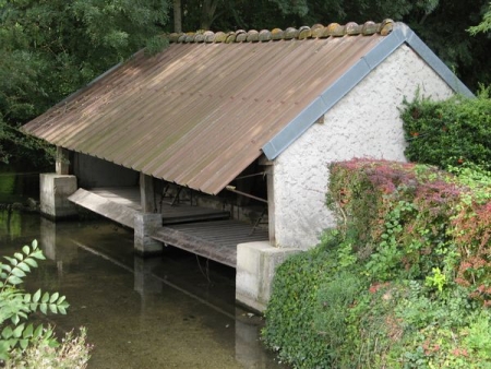 Ferreux Quincey-lavoir 1 dans le bourg