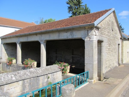 Confracourt-lavoir 2
