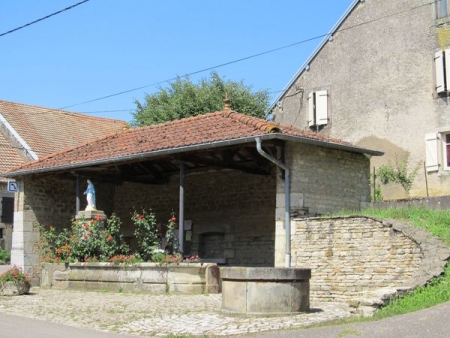 Montjustin et Velotte-lavoir 2