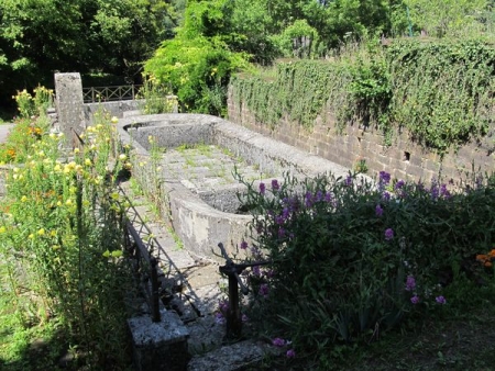 Senargent Mignafans-lavoir 2 dans hameau Mignafans