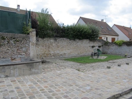 Briis sous Forges-lavoir 2