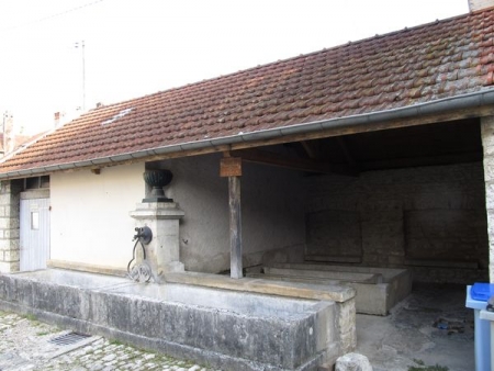 Port Lesney-lavoir 1