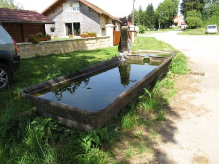 Rix Trébief-lavoir 3 dans hameau Trébief