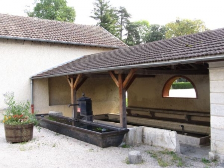 Villers Farlay-lavoir 2