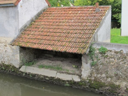Saint Rémy les Chevreuse-lavoir 3