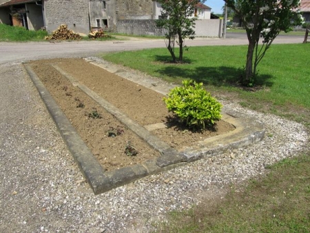 Genevrières-lavoir 2