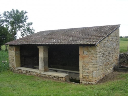 Sigy le Chatel-lavoir 2 dans hameau Hautecour