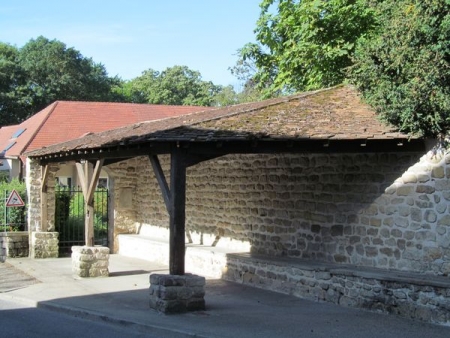 Gaillon sur Montcient-lavoir 1