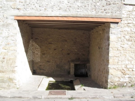 Gaillon sur Montcient-lavoir 2