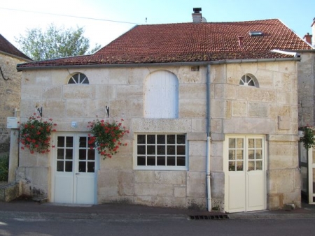 Faverolles les Lucey-lavoir 1