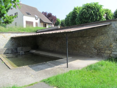 Tessancourt sur Aubette-lavoir 1