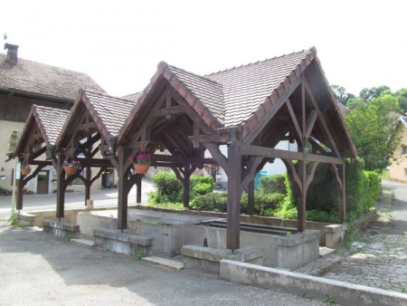 Glère-lavoir 1 dans le bourg
