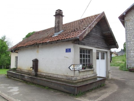 Passonfontaine-lavoir 1