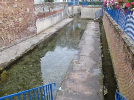 Breteuil-lavoir 1