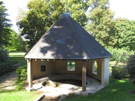 Flins sur Seine-lavoir 2