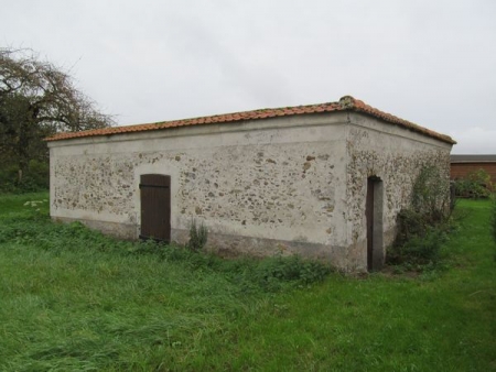 Saints-lavoir 2 dans hameau Limosin