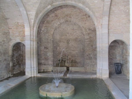 Bucey les Gy-lavoir 2 dans le bourg