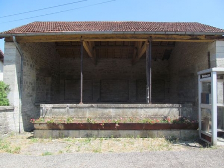 Montarlot les Rioz-lavoir 1