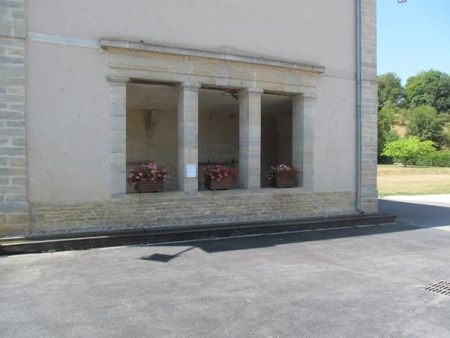 Montarlot les Rioz-lavoir 2