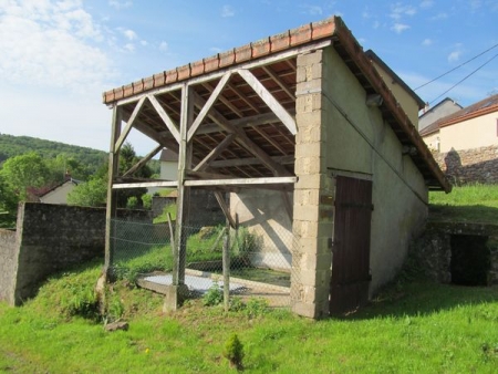 Larochemillay-lavoir 2 dans le hameau Champrobert