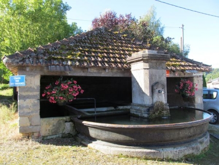 La Vacheresse et La Rouillie-lavoir 4 dans le hameau La Rouillie