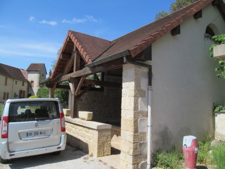 Cesancey-lavoir 2