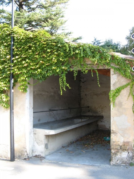 Fontaine de Vaucluse-lavoir 1